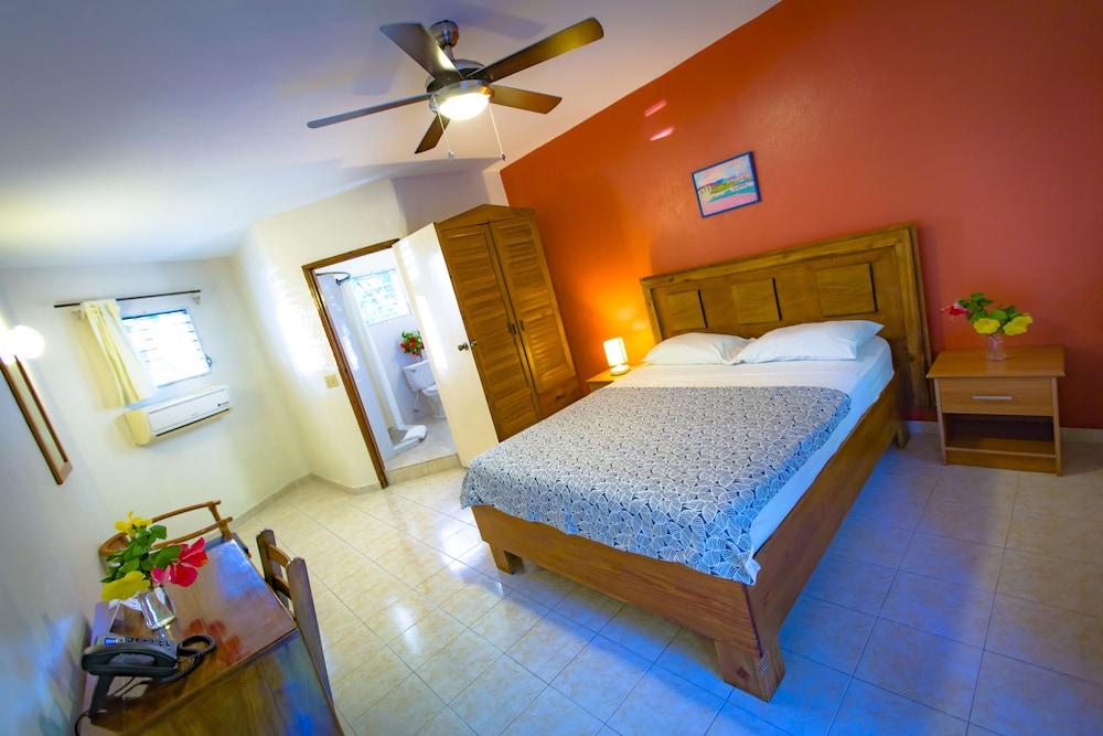 Hotel Restaurant Cyvadier Plage Jacmel Esterno foto