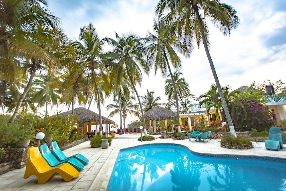 Hotel Restaurant Cyvadier Plage Jacmel Esterno foto