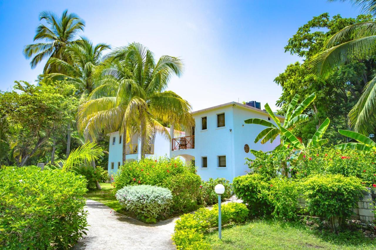 Hotel Restaurant Cyvadier Plage Jacmel Esterno foto